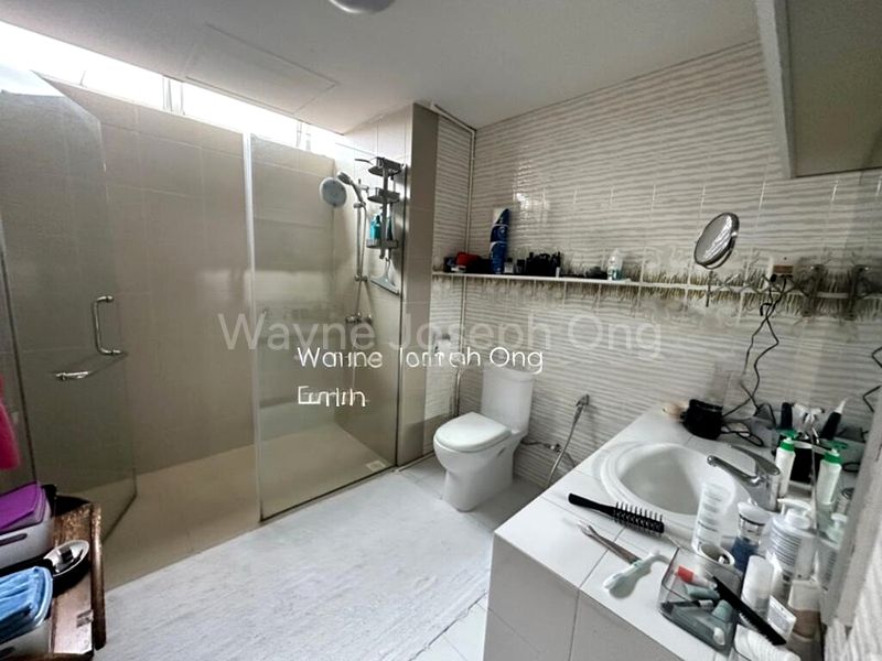 4 Bed Condo for Sale in  Charming Garden - Image 11